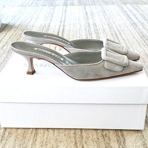 Manolo Blahnik Maysale Light Grey Suede Kitten Heel Mules, Size 37.5